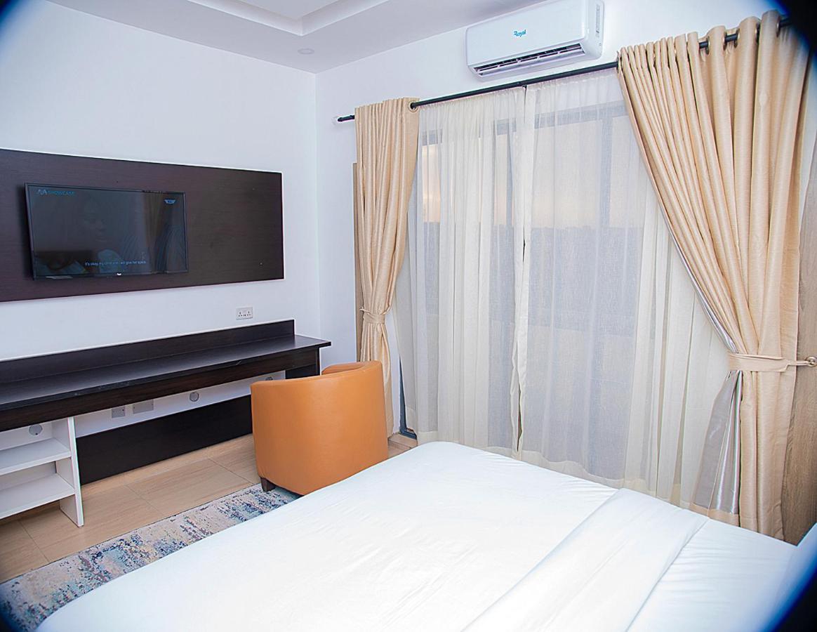 Hotel Capitol Ikeja Exterior foto